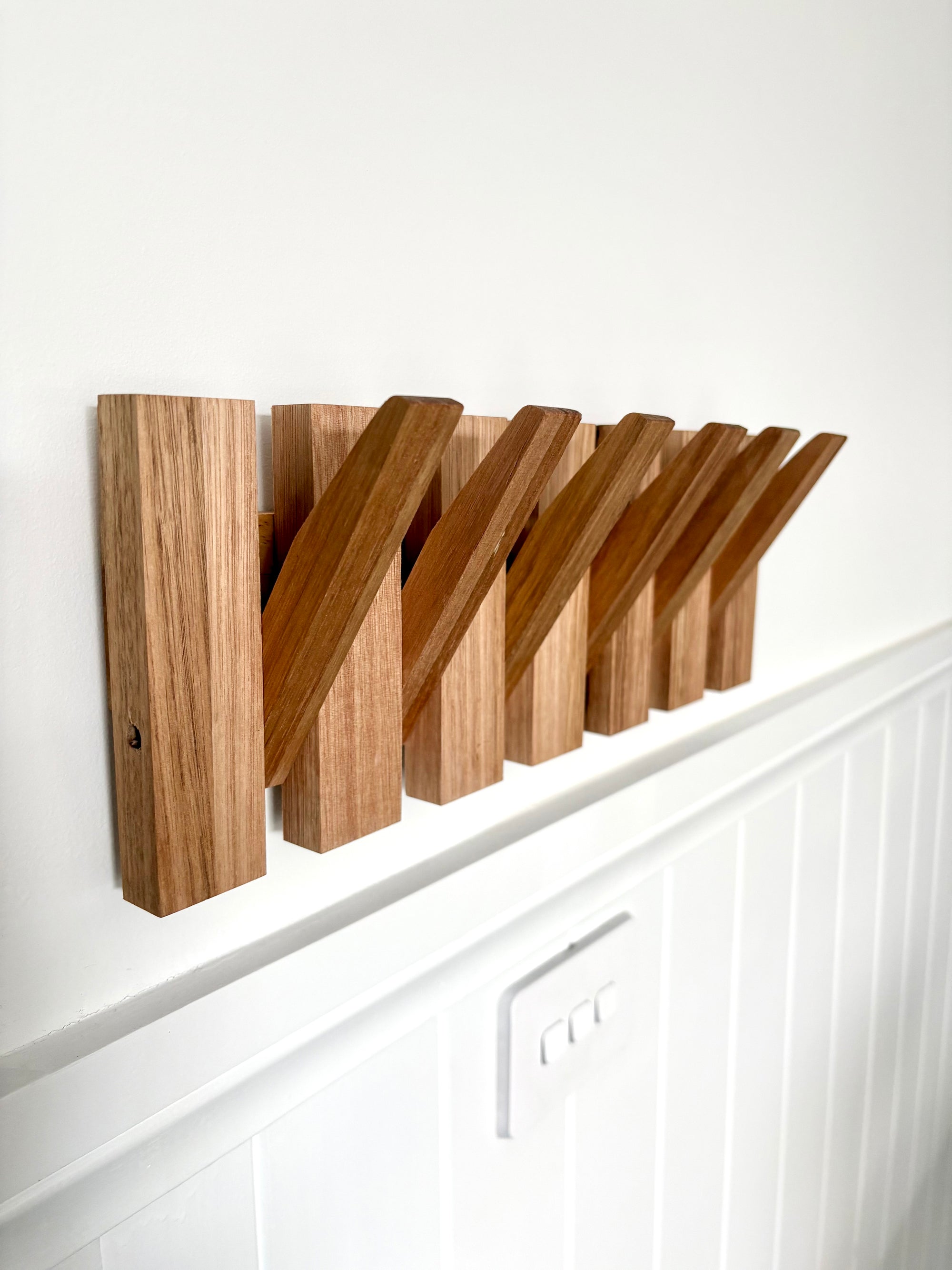 Tamanian Oak Piano Coat Rack