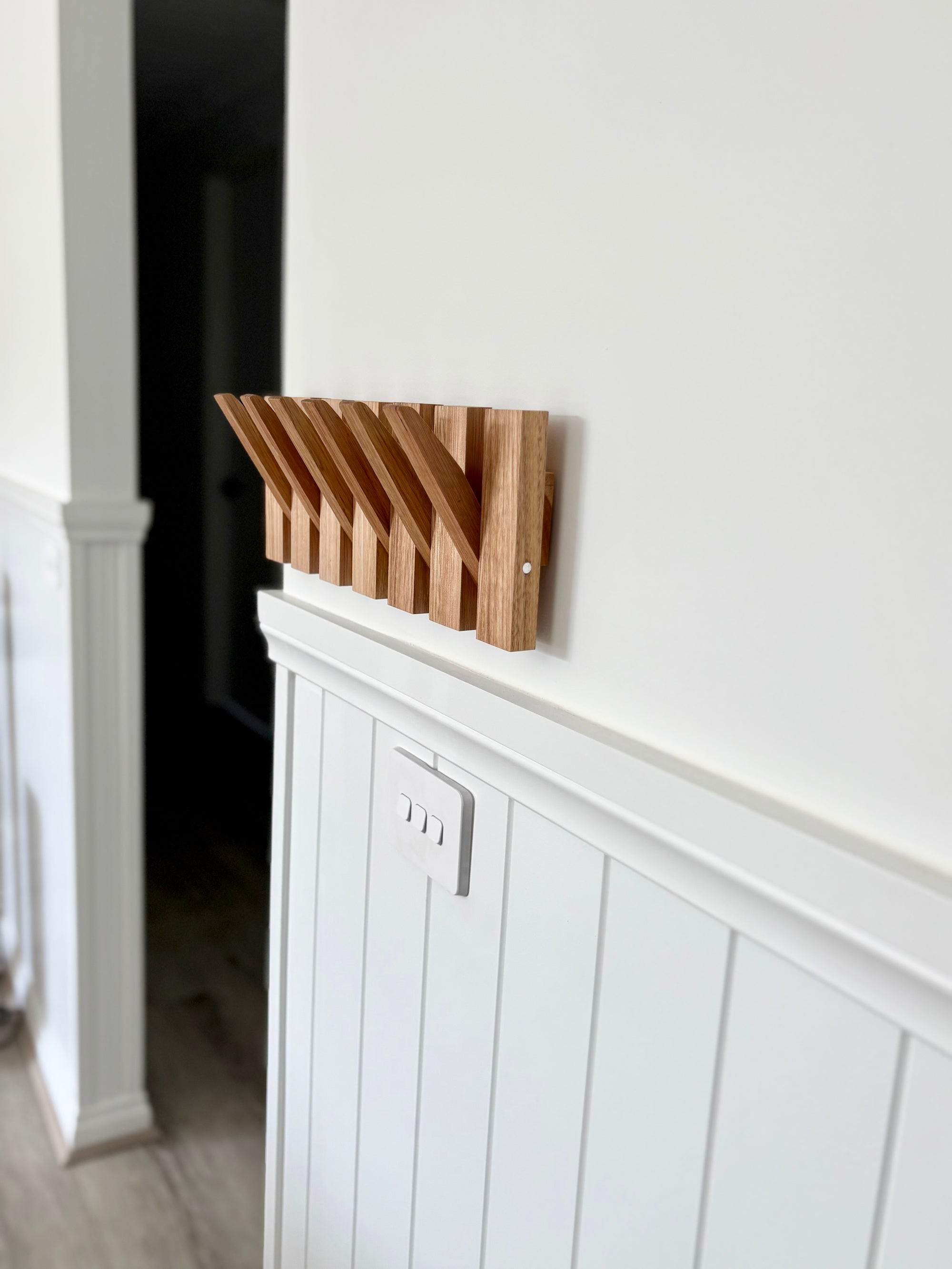 Tamanian Oak Piano Coat Rack